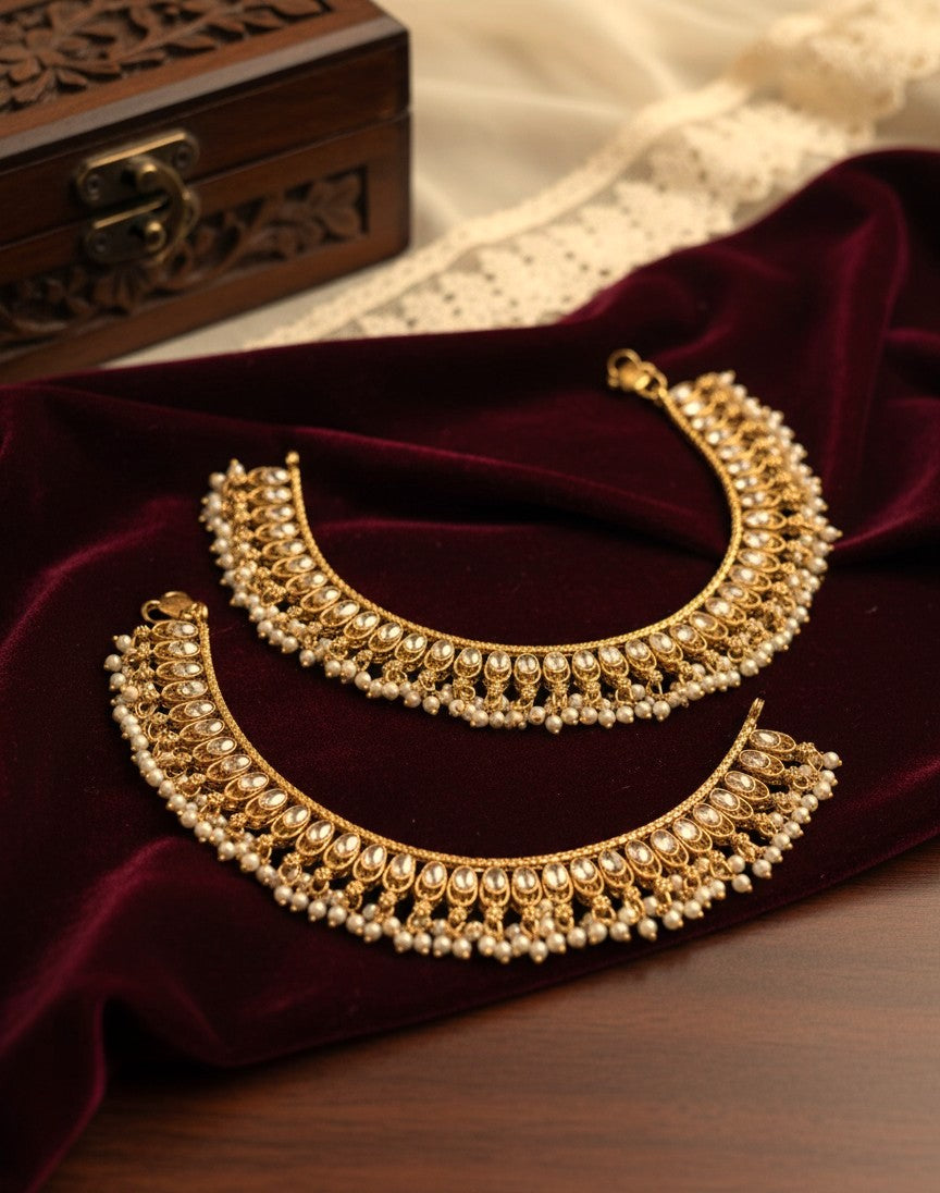 Prettyfeet Kamli Antique Golden Polki Payal